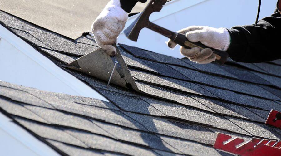 Professional gutter cleaning in Central Islip, NY